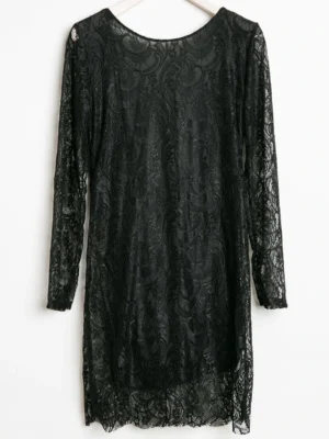 Openwork Design Long Sleeve Round Collar Backless Black Color La