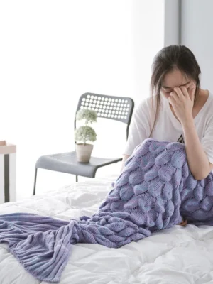 Super Soft Fish Scale Knit Sleeping Bag Mermaid Blanket