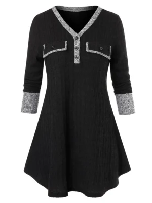 Plus Size Colorblock Button Embellished Sweater