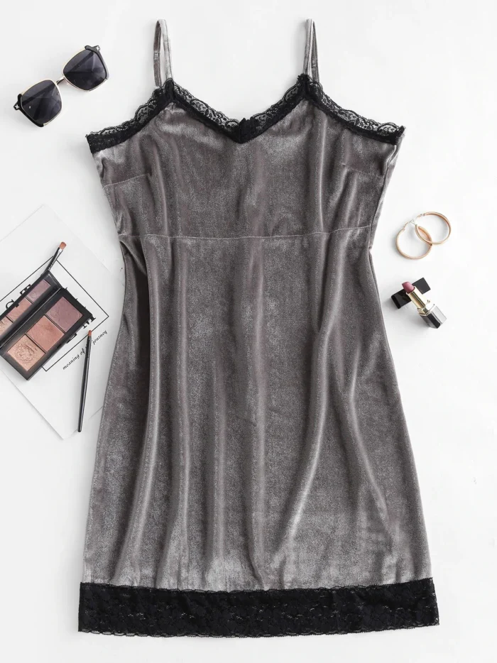 20200402152439_5e8593378ce79