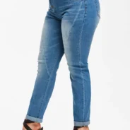 20200725190629_5f1c12355a753